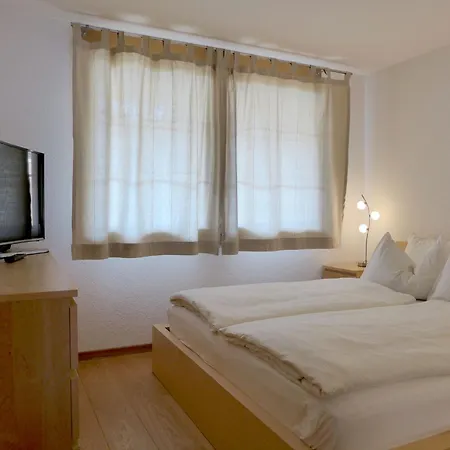 Laerchehus Ost By Interhome Apartment Kandersteg